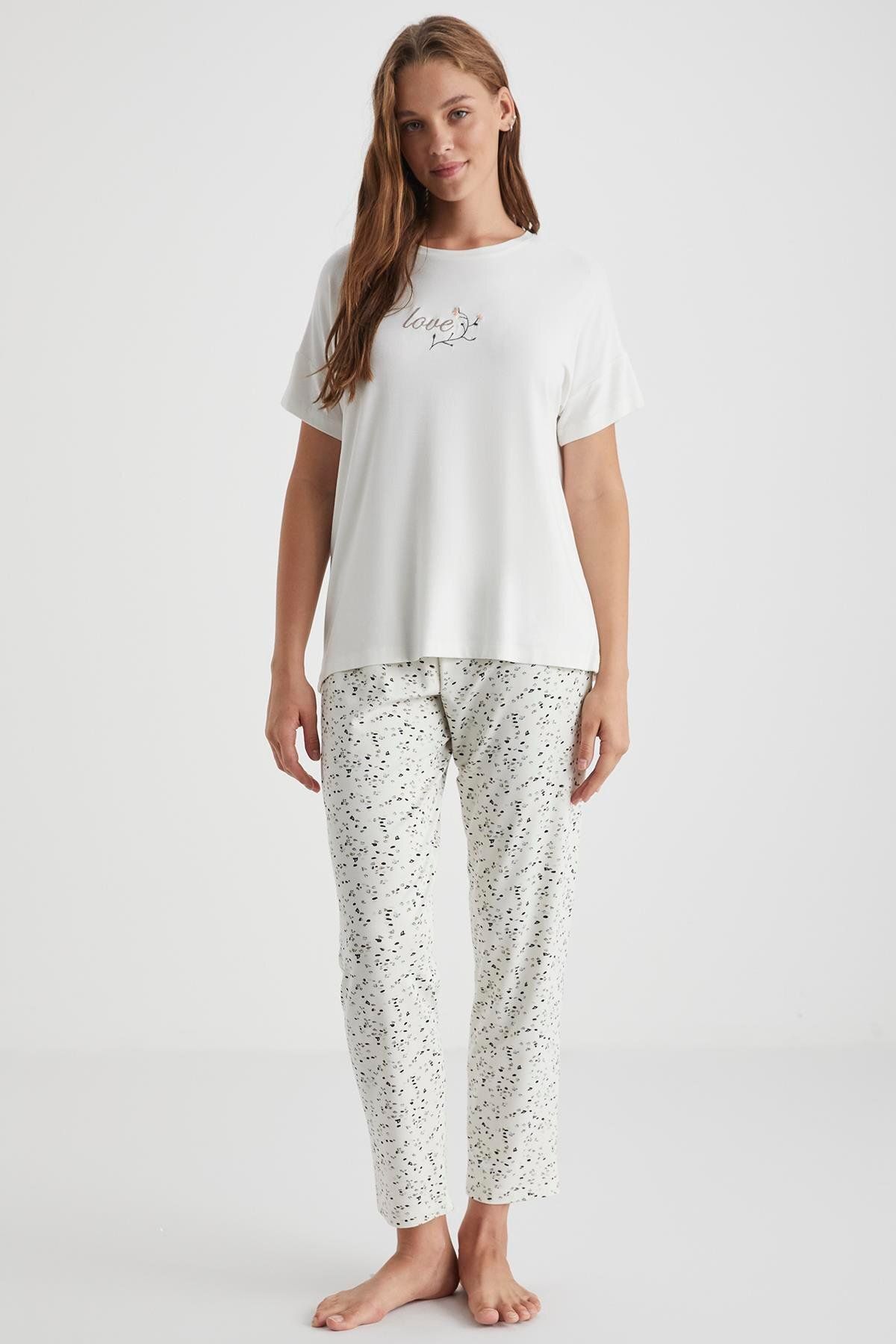 Catherines Yumuşak dokulu pijama takmı