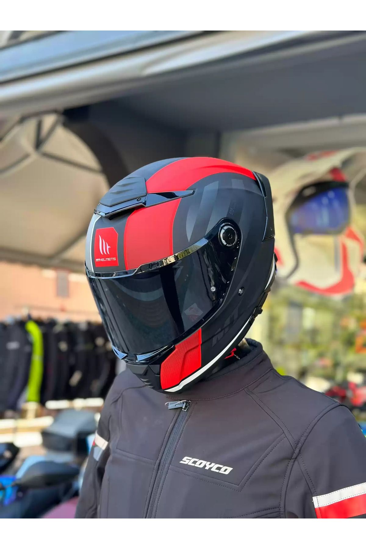 MT Kask Thunder 4 Sv Treads B5 Mat Full Face Şeffaf Vizörlüdür