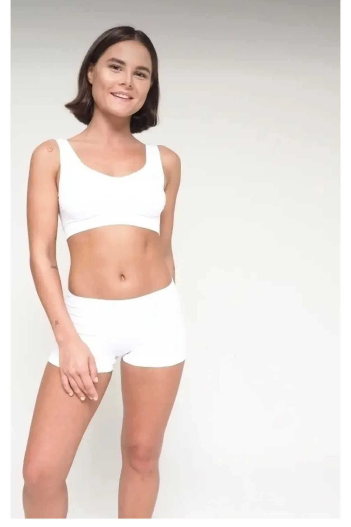 BK Seamless siyah elbise altı şort boxer