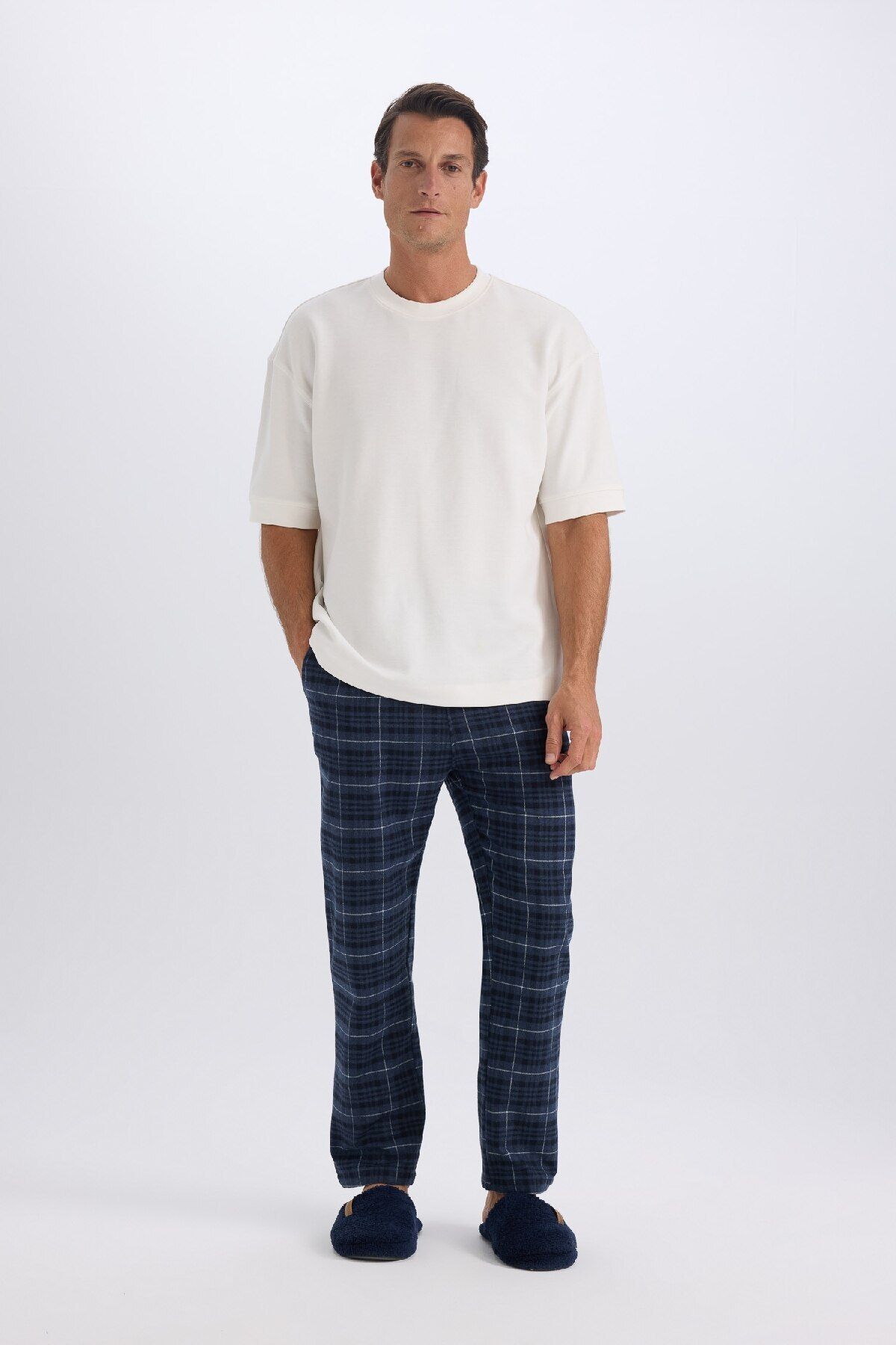 Defacto Regular Fit Kareli Cepli Uzun Boy Pijama Altı C6118AX24WN