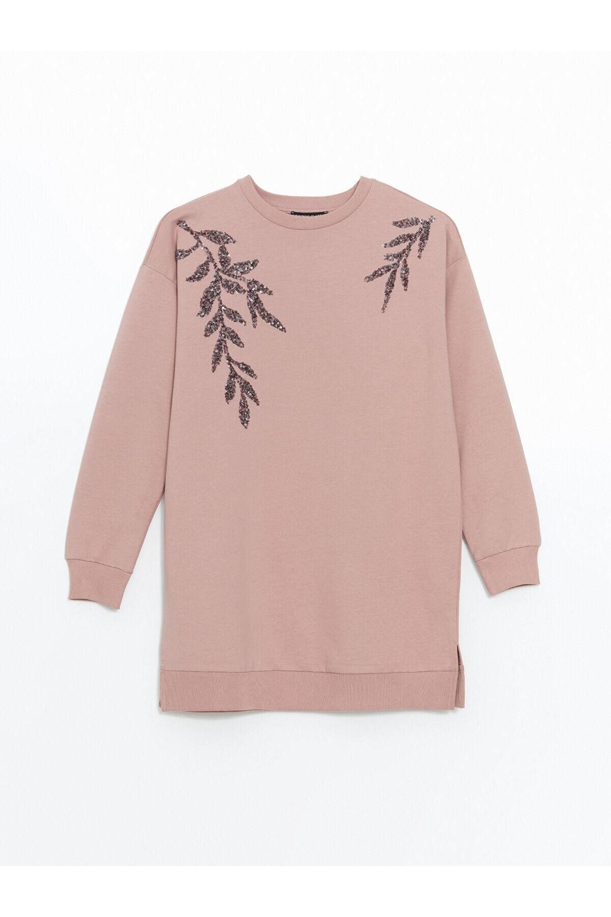 LC Waikiki LCWAIKIKI Basic Bisiklet Yaka Pul İşlemeli Oversize Kadın Sweatshirt Tunik