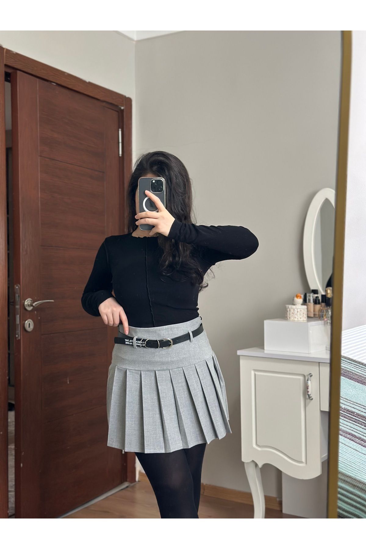 Elegant Kemerli, Pileli Şortu Etek