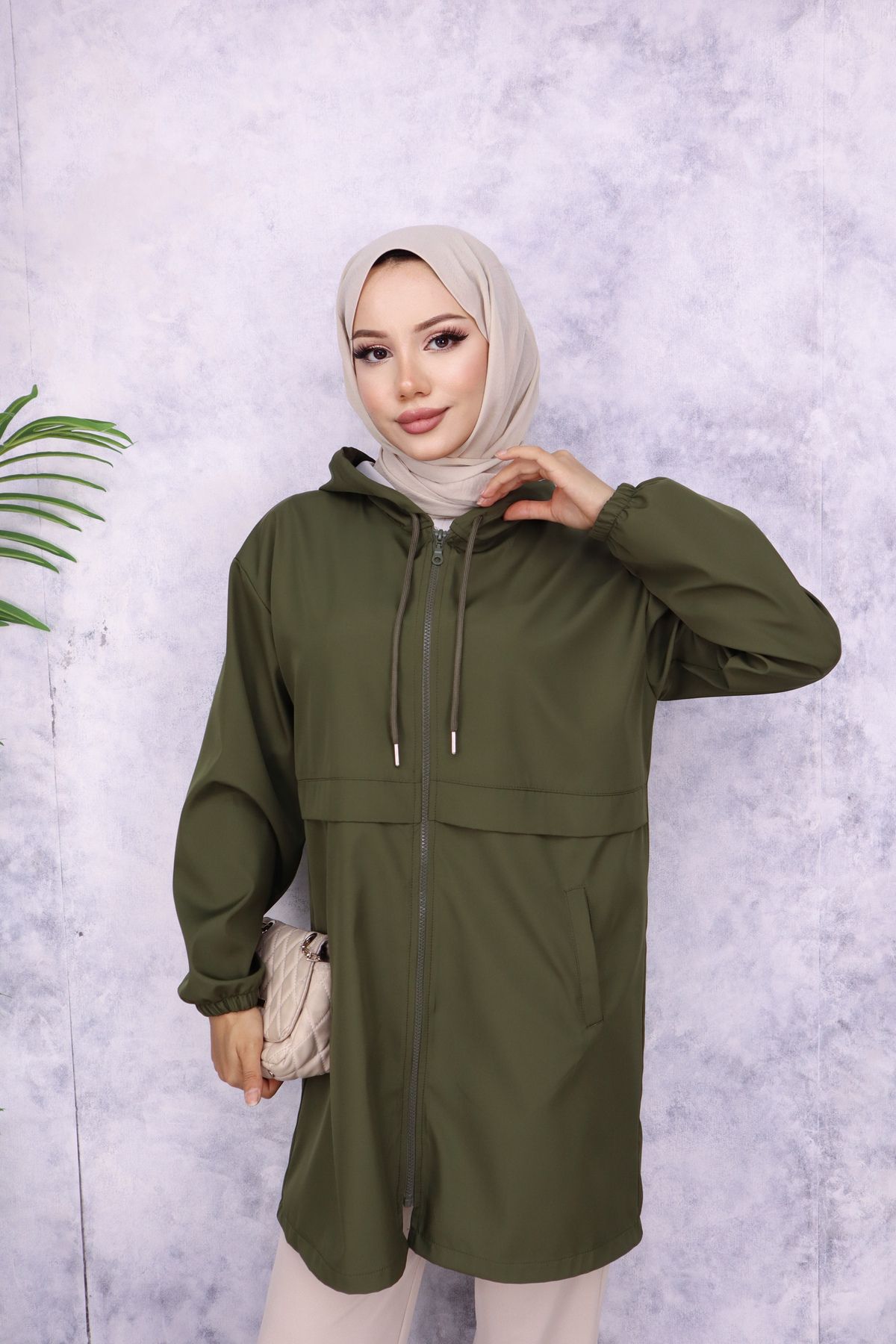 Atelier Lina Kapüşonlu Fermuarlı Yağmurluk Trençkot