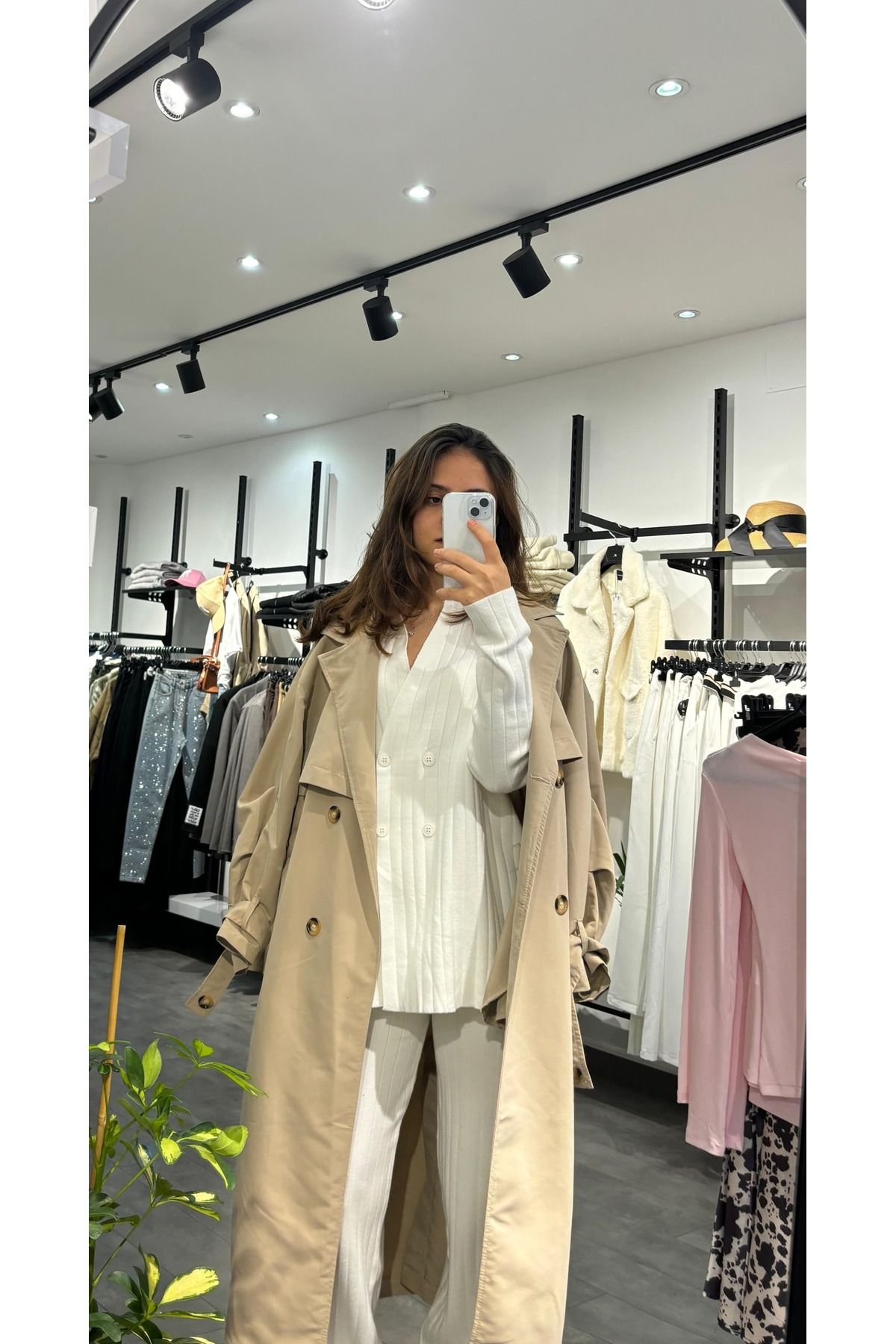 Butik Taş Rengi Marka Model Trençkot