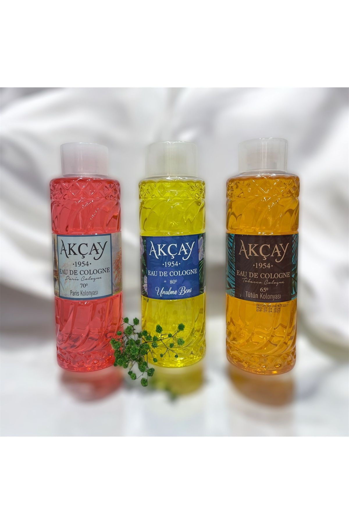 AKÇAY EAU DE COLOGNE EFSANE KOKULAR SERİSİ , UNUTMA BENİ, TÜTÜN VE PARİS 400 ML X 3