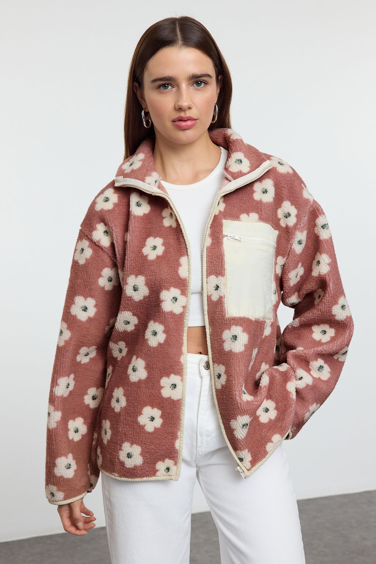 Trendyolmilla Winter Essentials Çiçek Baskılı Kalın Polar Fermuarlı Dik Yaka Cepli Örme Sweatshirt TWOAW24SW00071