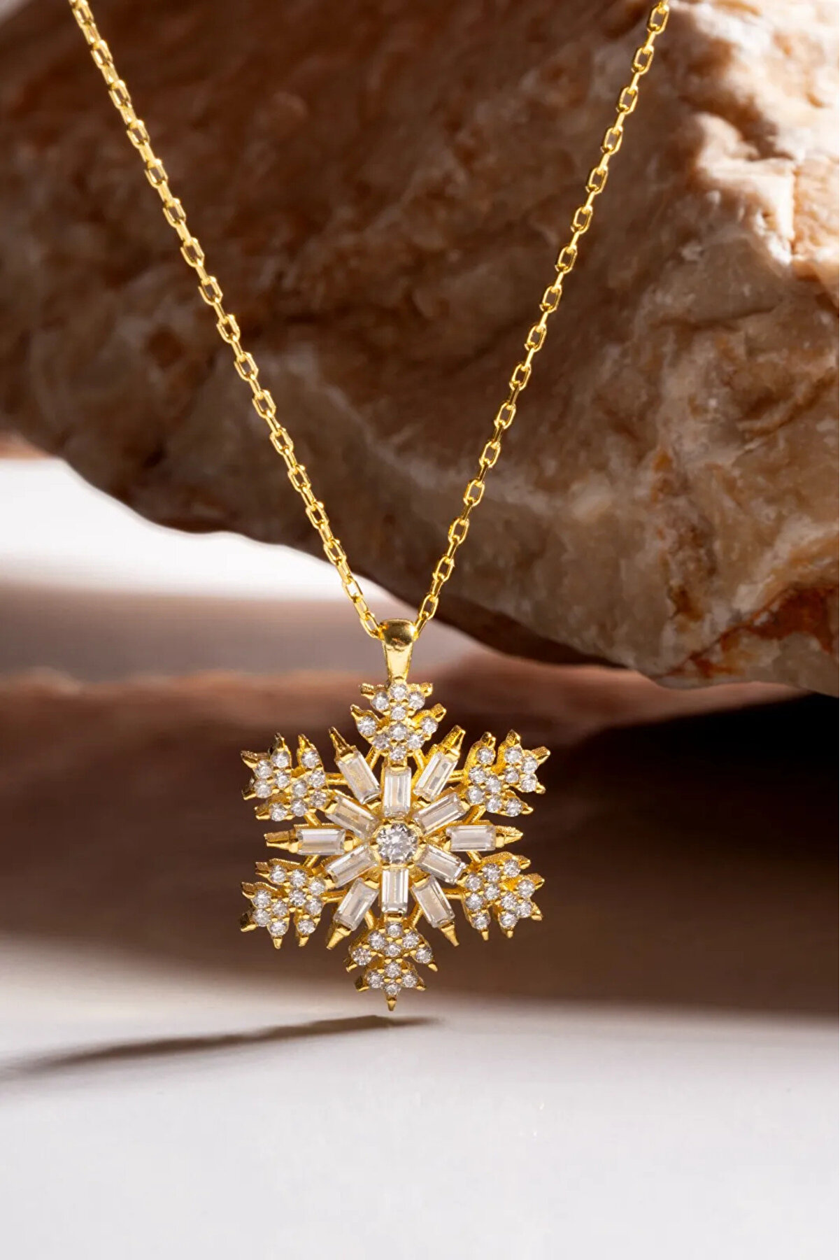 Kar Di̇amond 14 Ayar Altın Zincirli Zirkon Taşlı Kar Tanesi Kolye - Sertifikalı Işıklı Hediye Kutulu