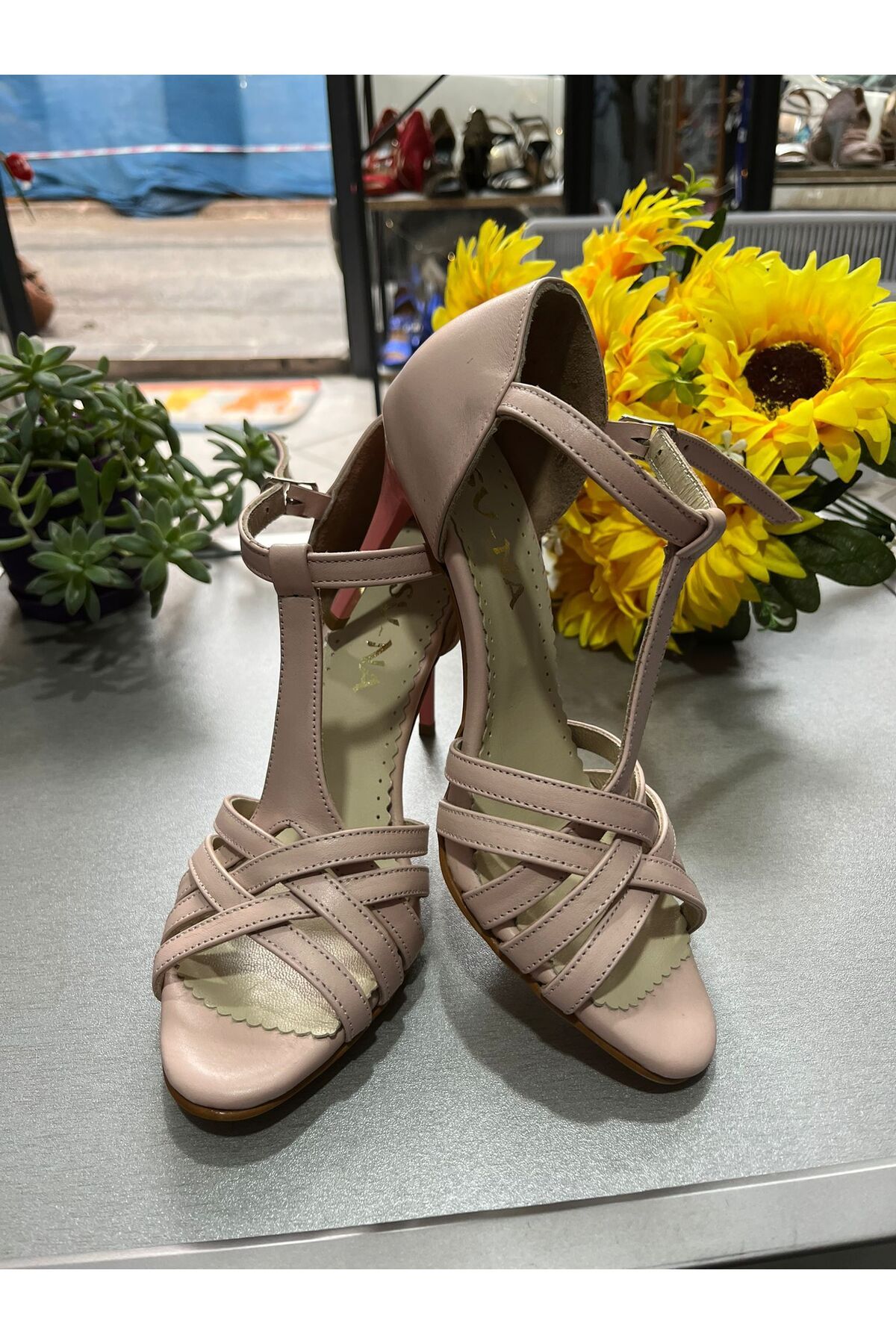 SUNA PEMPEPUDRA DORA MODEL 8.5 CM 13 PONT TANGO, DANS VE ABİYE AYAKKABISI