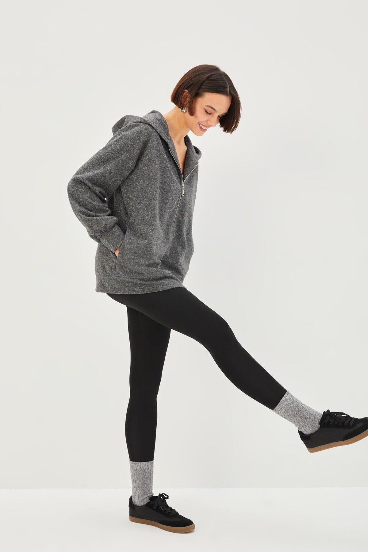 Allyco Kapüşonlu Uzun Kollu Regular Örme Simli Sweatshirt