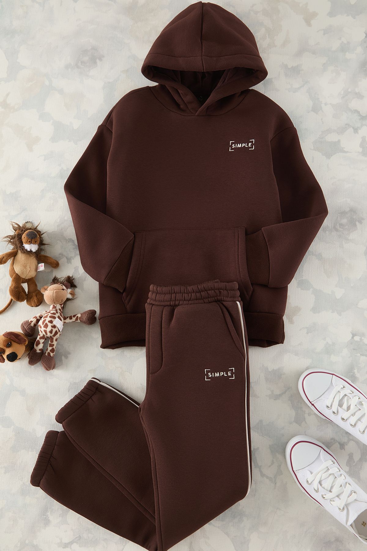 TRENDYOLKIDS Koyu Kahverengi Erkek Çocuk Örme Mini Me Eşofman Takımı TKDAW25EM00002