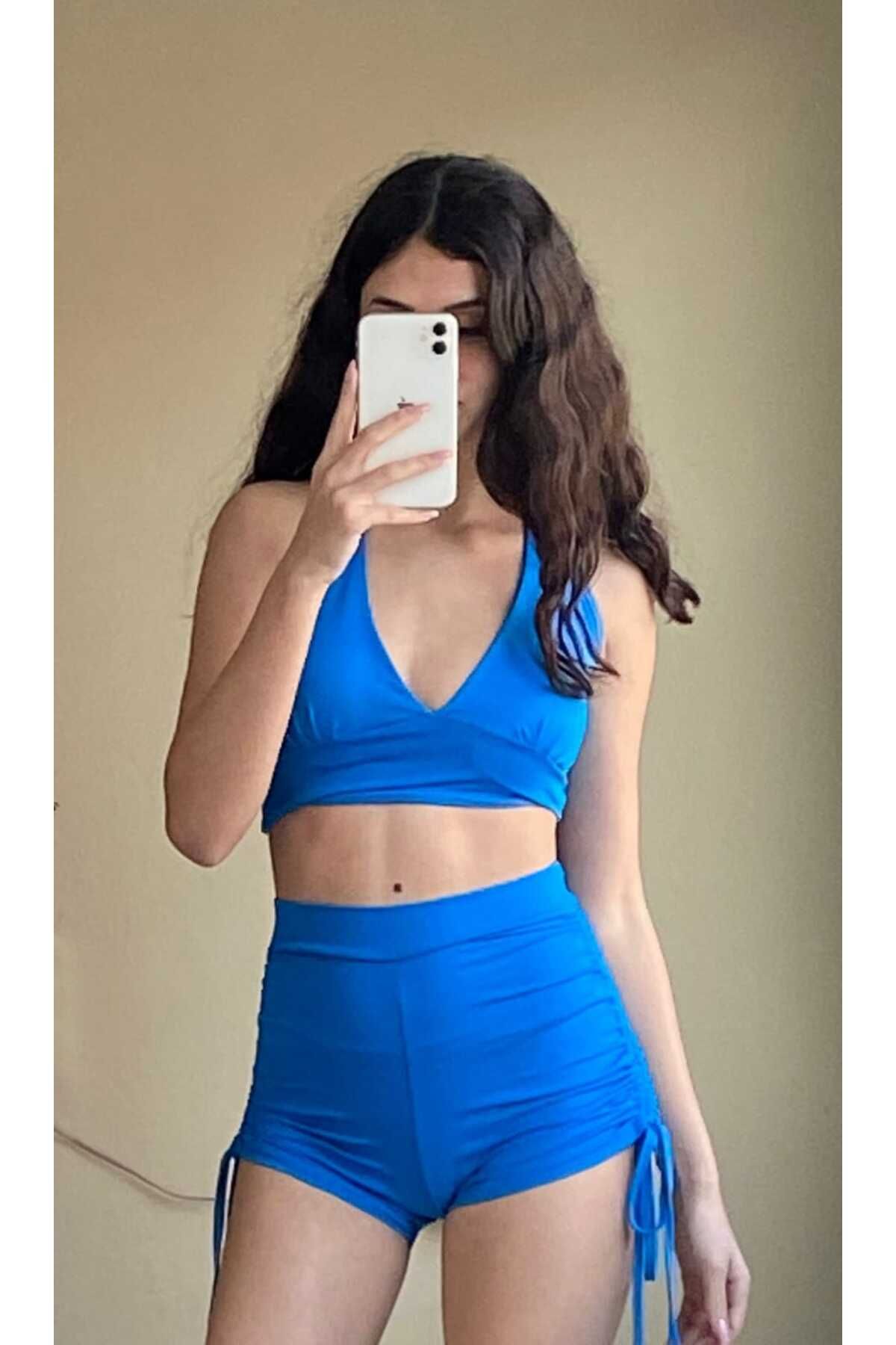 Rosy Live in style Yanlardan Biye ile Büzülüp Açılır Şort