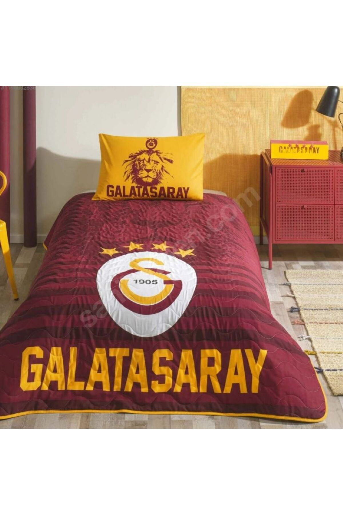 Taç Taç Li̇sansli Tek Ki̇şi̇li̇k Yatak Örtüsü