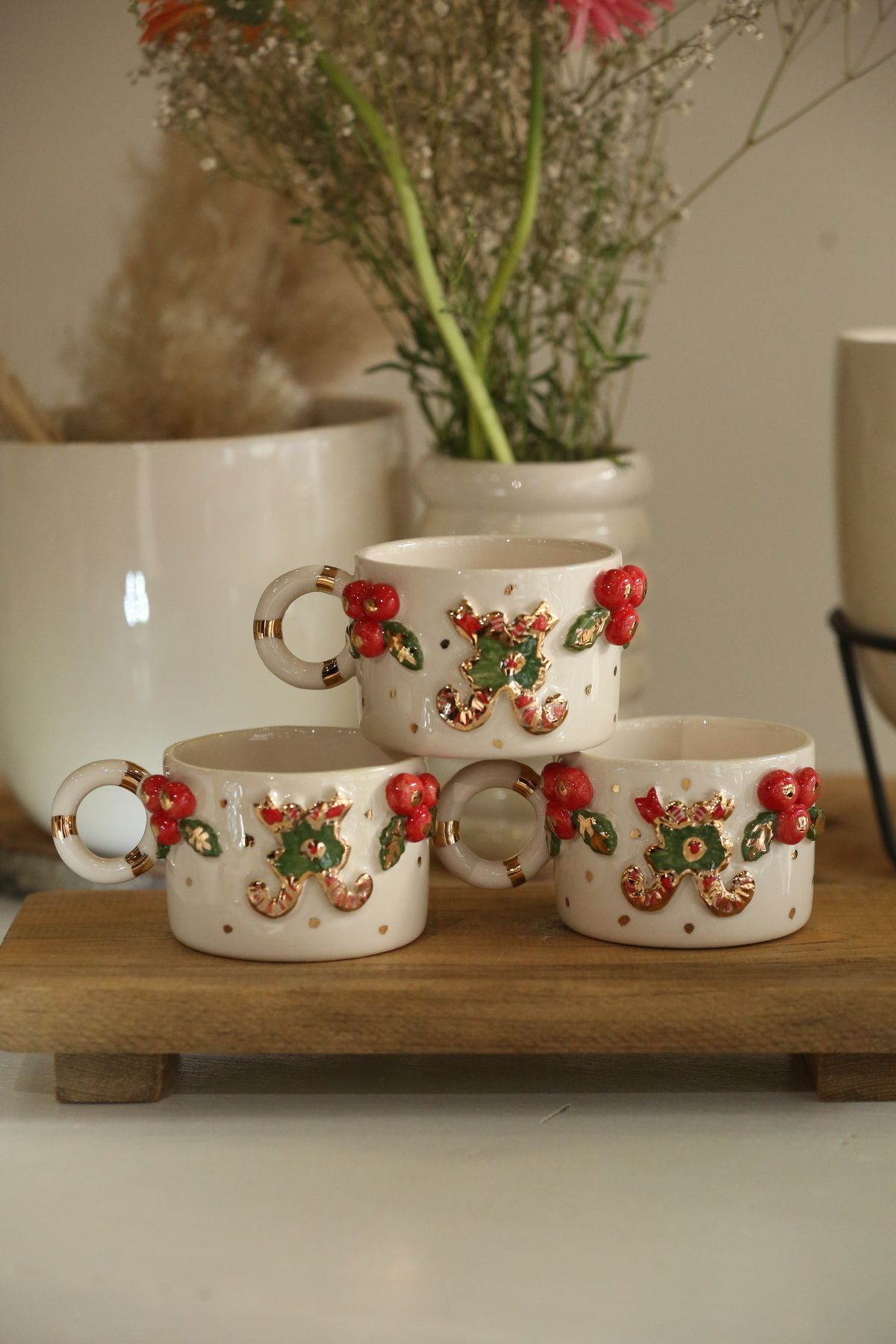 MERVEOKTAYSERAMİK El Yapımı Baston Şekerli Kokinalı Yeni Yıl Desenli 24 K Altın Detaylı Seramik Mug