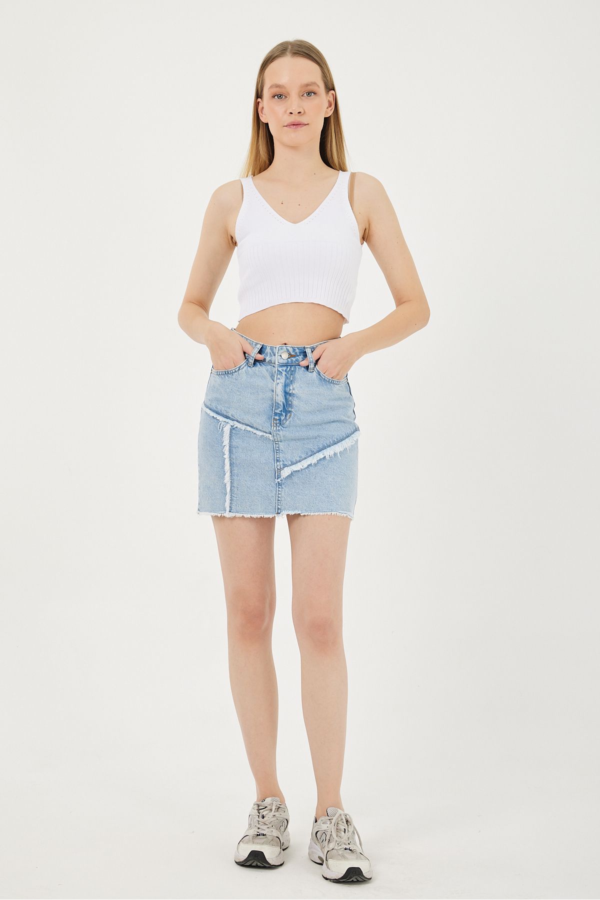 POODLE Kadın Patch Detaylı  Denim Şort Etek