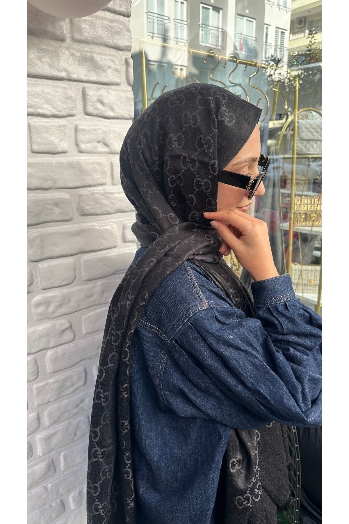 Tasarım G Desen Yün İpek Şal-Siyah