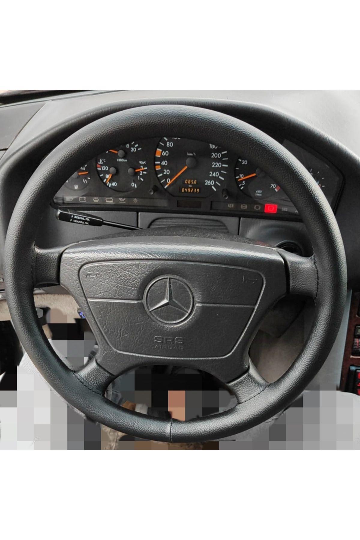 Genel Markalar DİKİŞLİ DİREKSİYON KILIFI SİYAH DERİ/DİKİŞLİ 94 MERCEDES E200 İÇİN