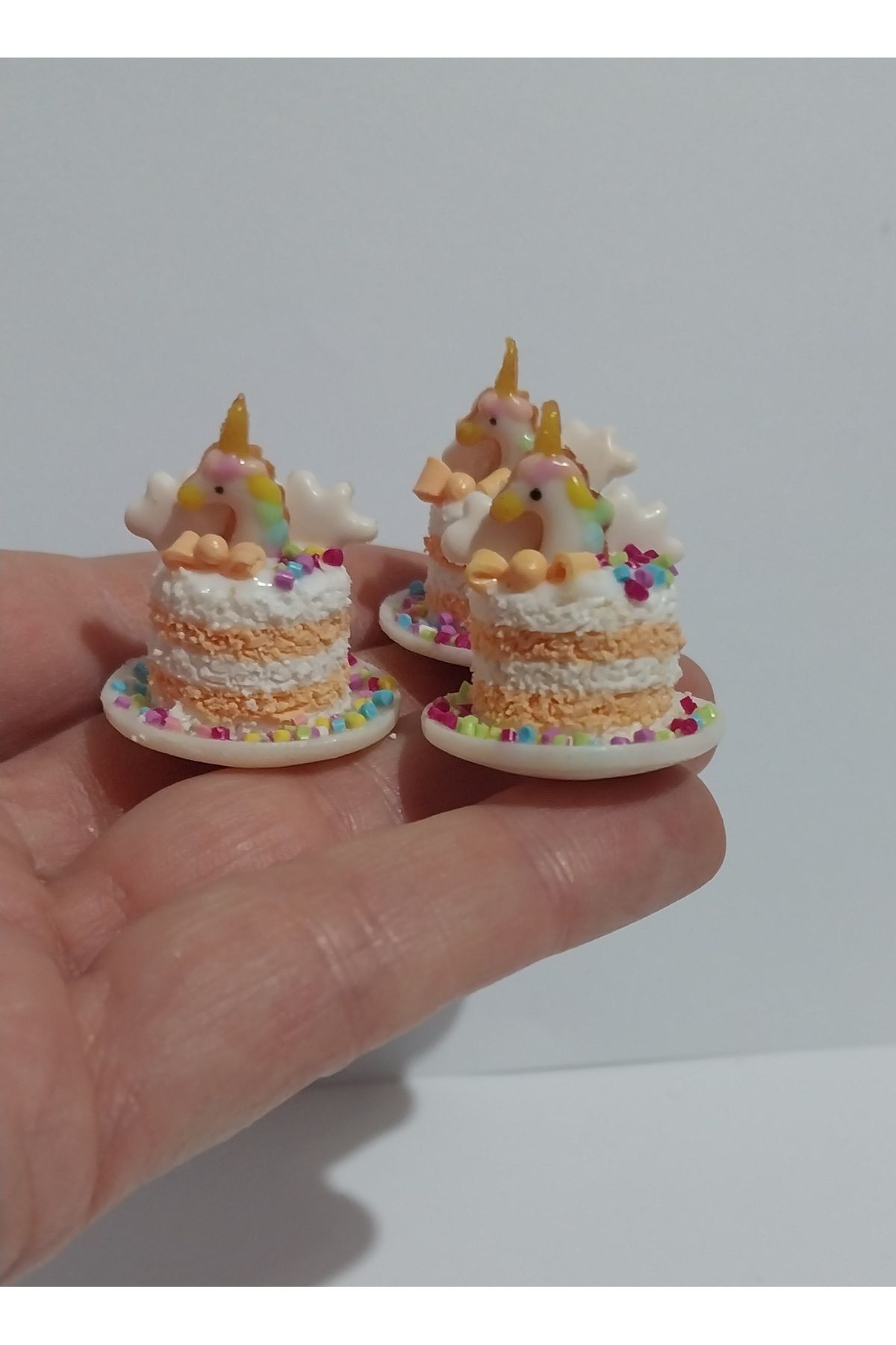 Unicorn El yapımı turuncu mini unicorn pasta 1 adet