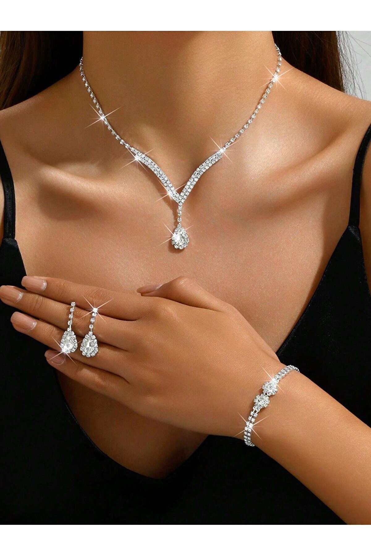 Estilo Lingerie Beyaz Damla Taşlı Hürrem Sultan Takı Seti Hediye Takı Seti