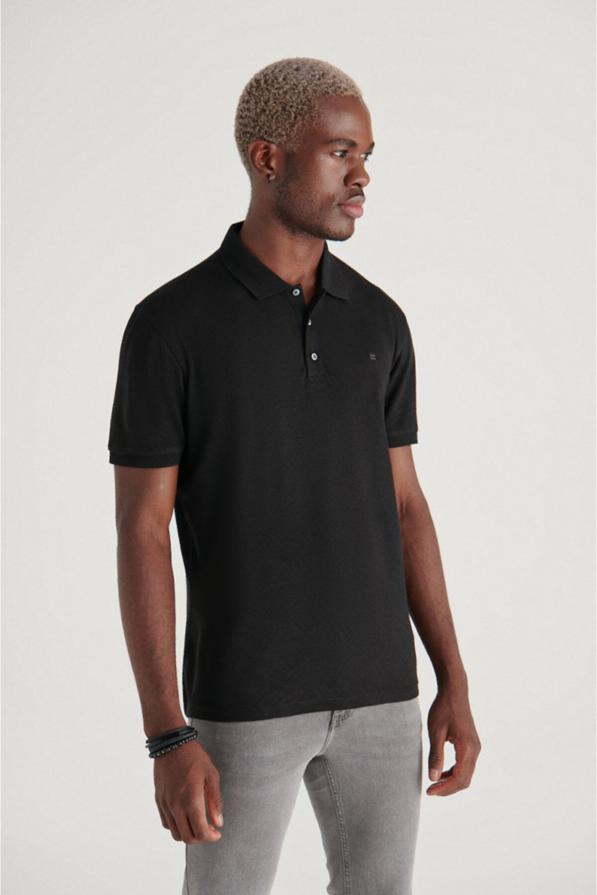 Avva Erkek Siyah Polo Yaka Jakarlı Slim Fit T-shirt A11y1207