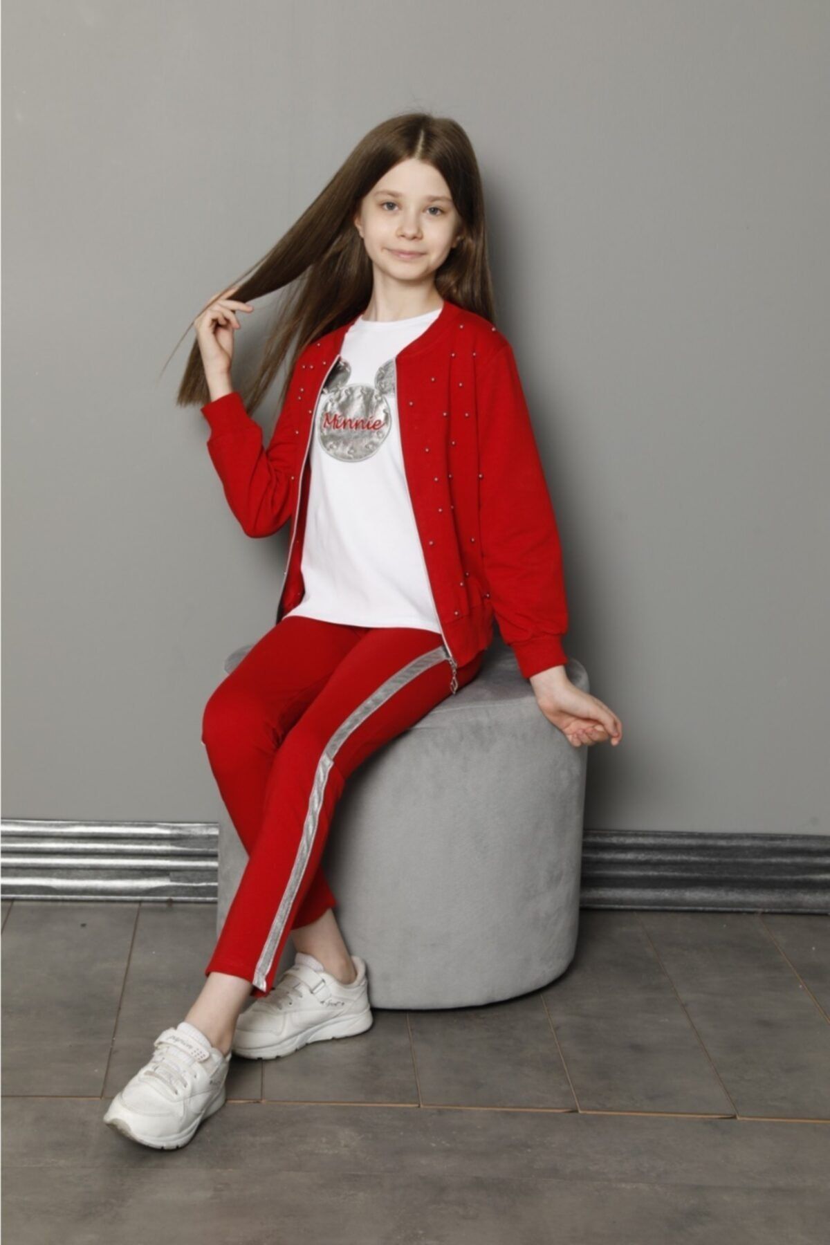 Lolliboomkids Kız Çocuk Gümüş Boncuk Detaylı Mickey Minnie Baskılı Kırmızı Renk Eşofman Tayt 3'lü Takım