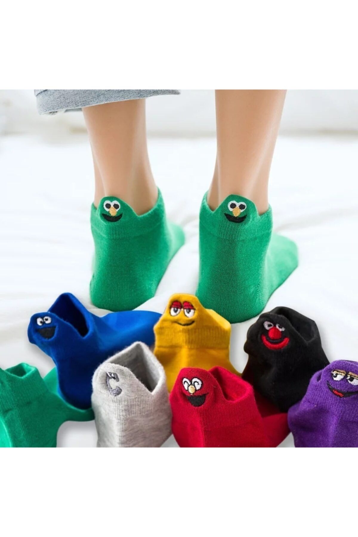 çorapkolik 8'li Unisex Renkli Emojili Nakışlı Işlemeli Pamuklu Çorap 8 Çift Emoji Nakış Çorap Seti