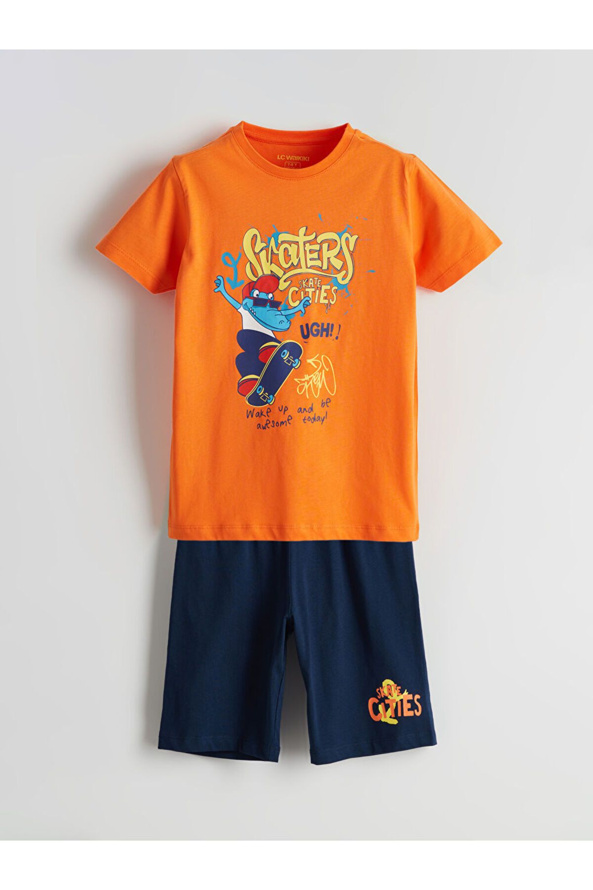 LC Waikiki LCW Kids Bisiklet Yaka Erkek Çocuk Şortlu Pijama Takımı