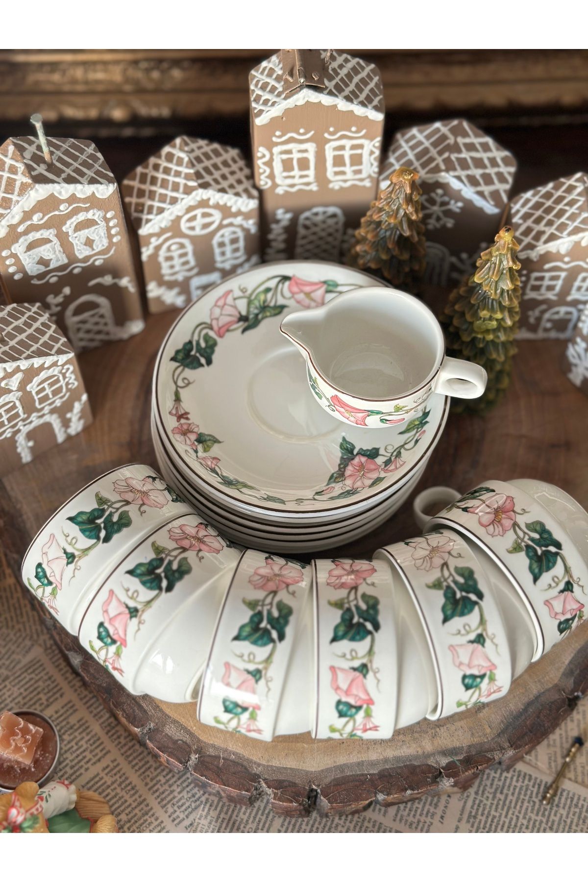 Villeroy & Boch Villeroy Boch Palermo Serisi Porselen Antika Pembe Çiçekli Çay Boy 13 Parçalık set