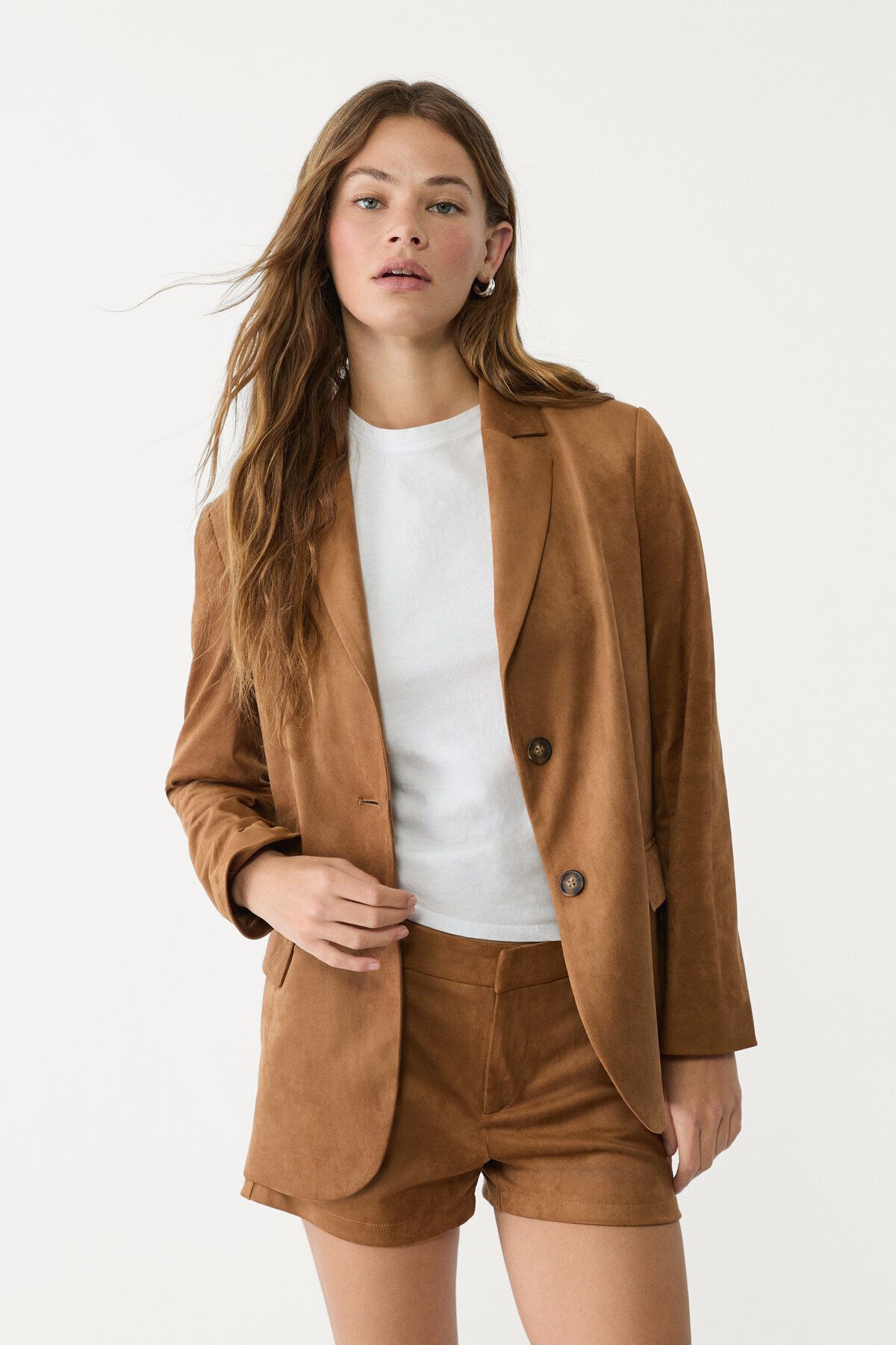 Stradivarius Suni süet mini şort