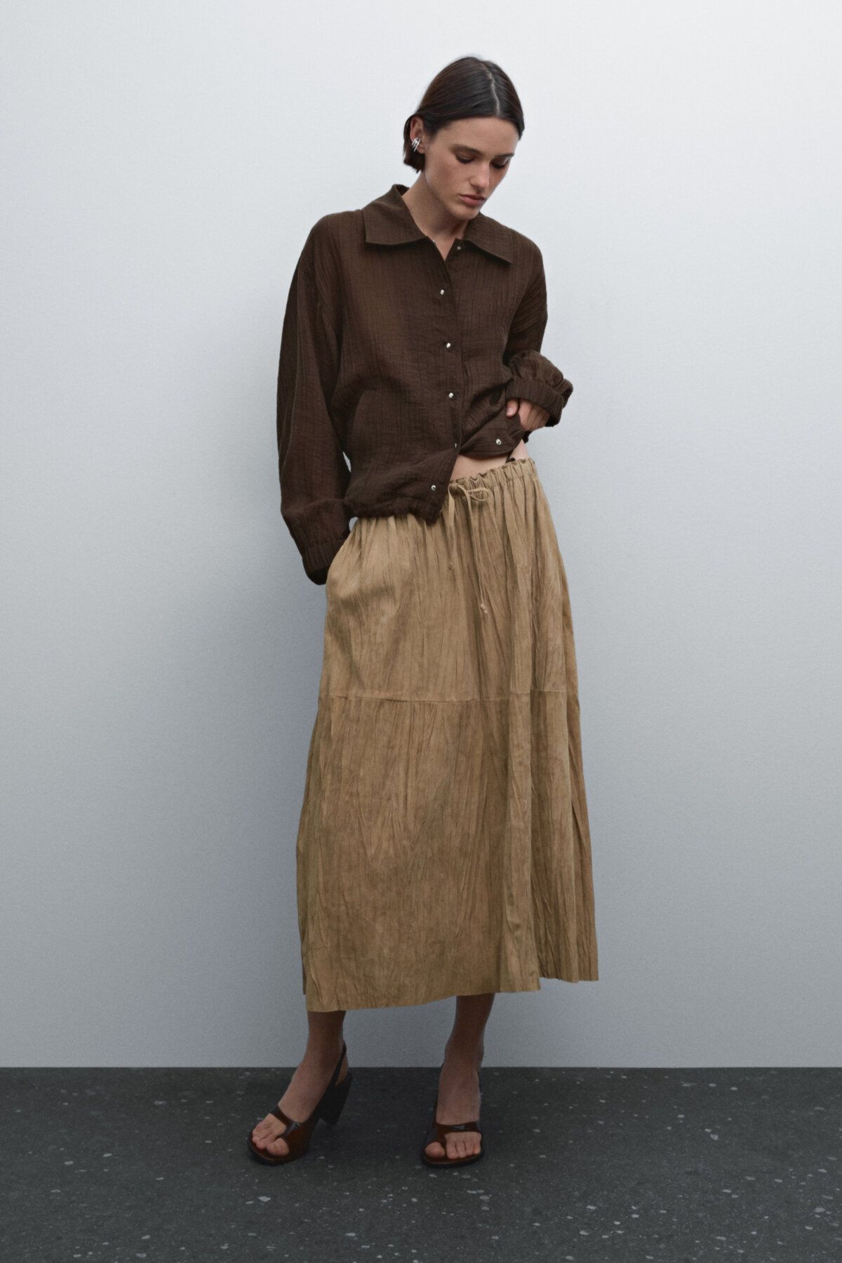 Massimo Dutti Straight fit süet deri midi etek