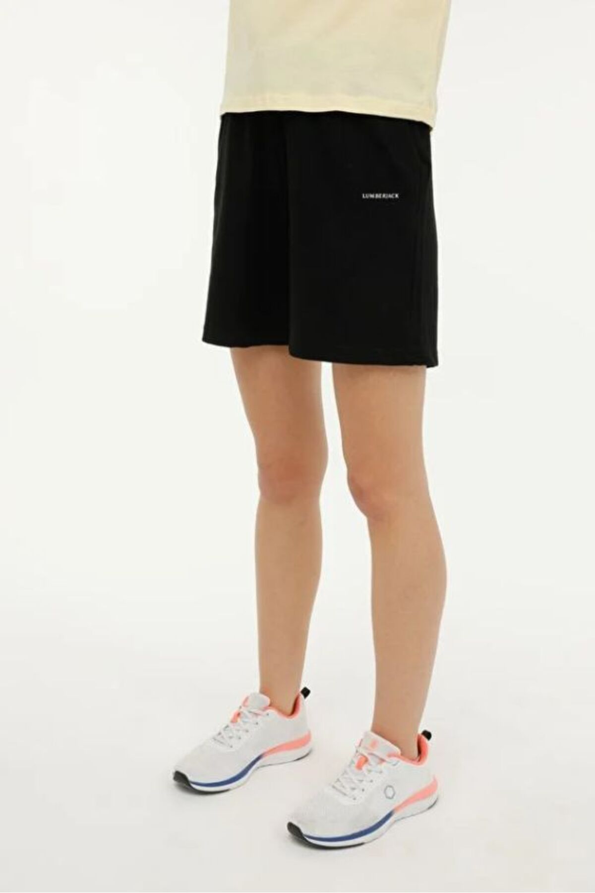 Lumberjack CT144 Basic Short 5FX Siyah Kadın Şort 101931818