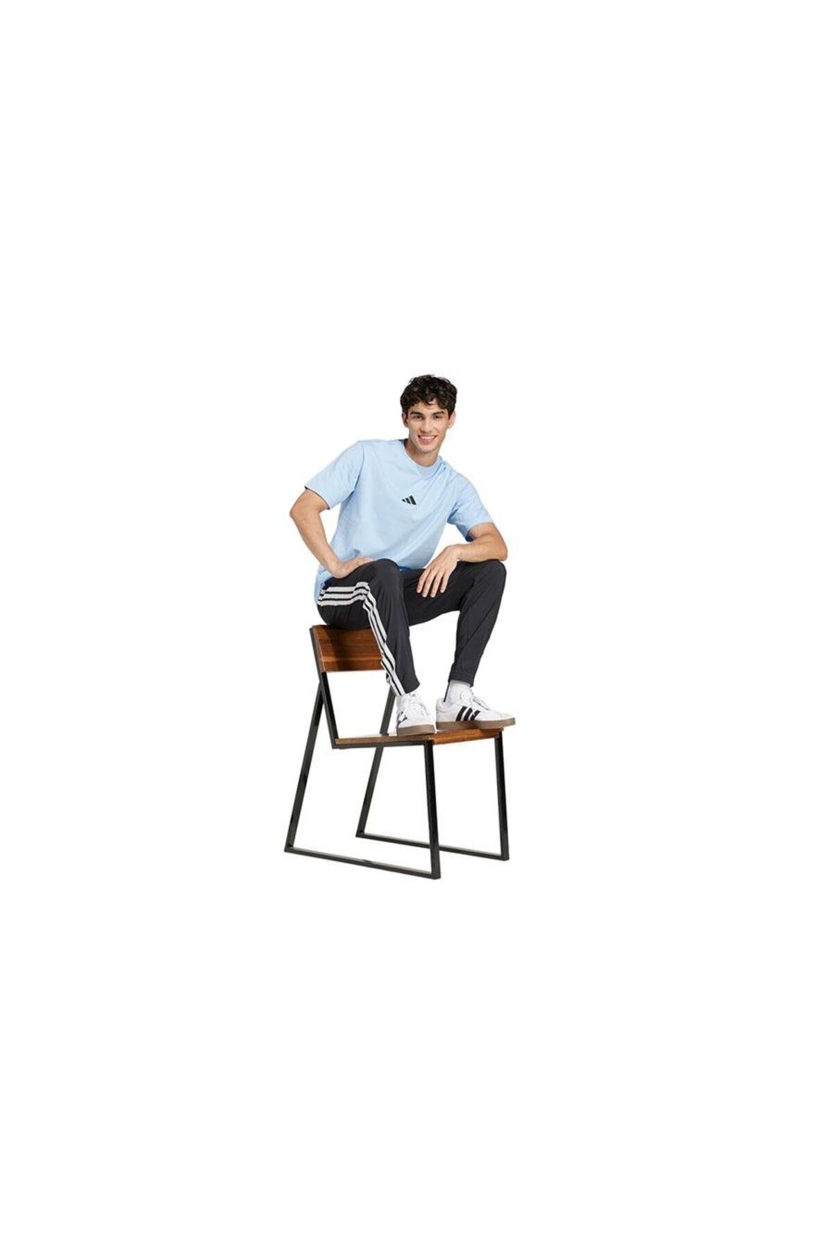 adidas Essentials 3-Stripes Woven Eşofman Altı
