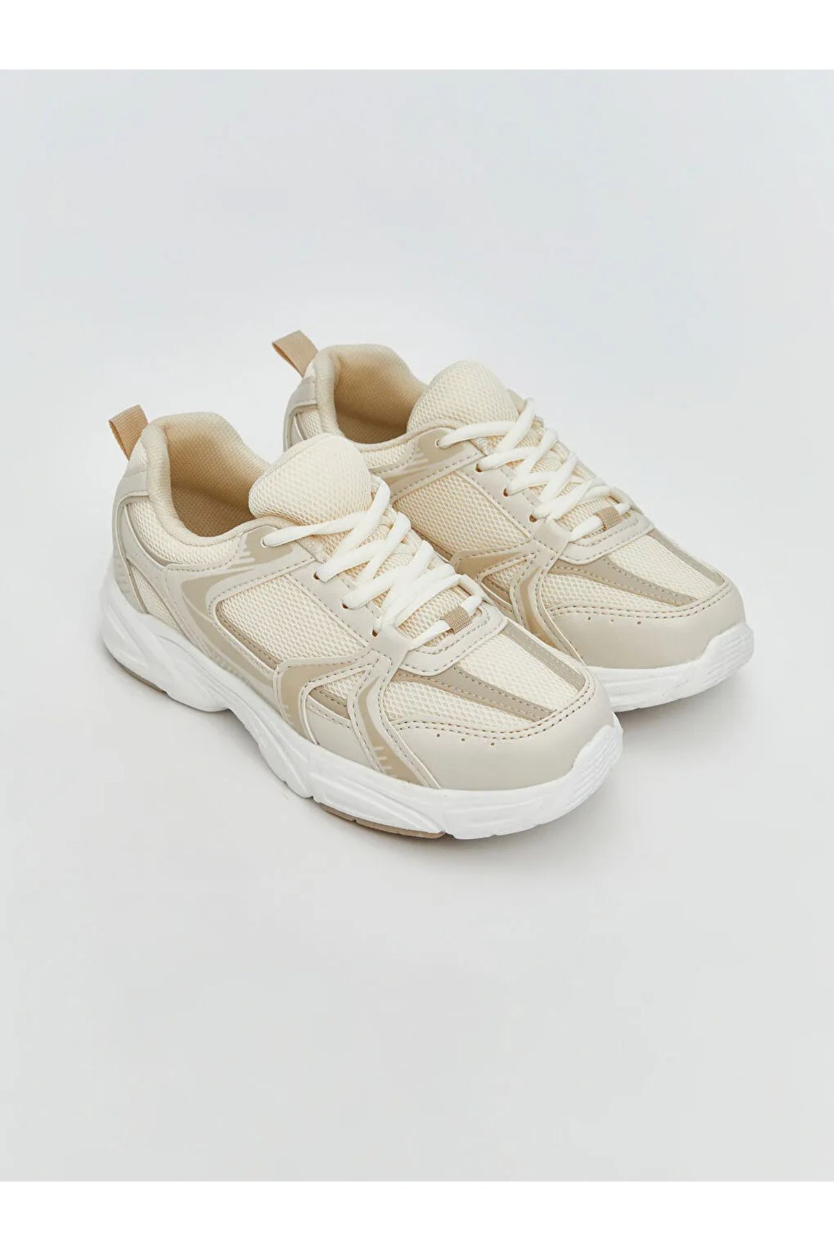 LC Waikiki LCW STEPS Bej Bağcıklı Kız Çocuk Spor Ayakkabı T T