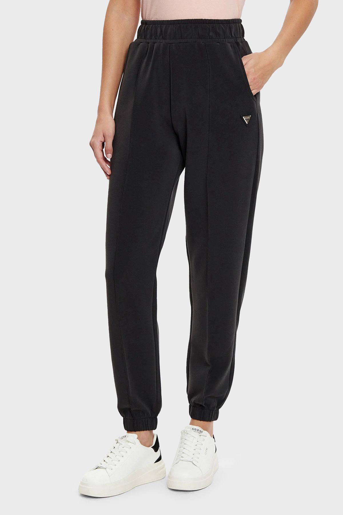 Guess Olympe Regular Fit Lastikli Bel Ribanalı Paça Jogger Pantolon V5RB11KCAY2 PANTOLON V5RB1