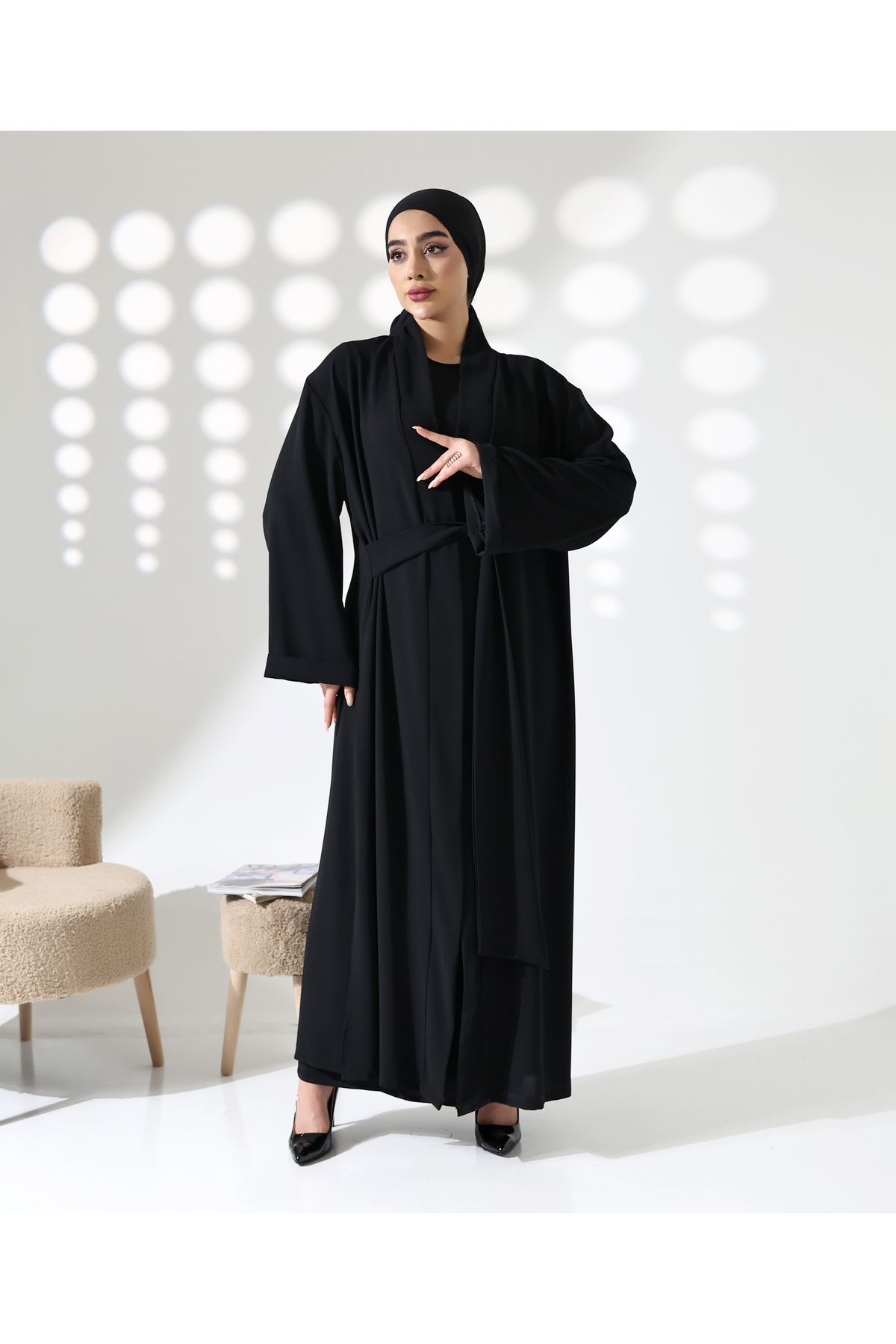 Naima Abaya