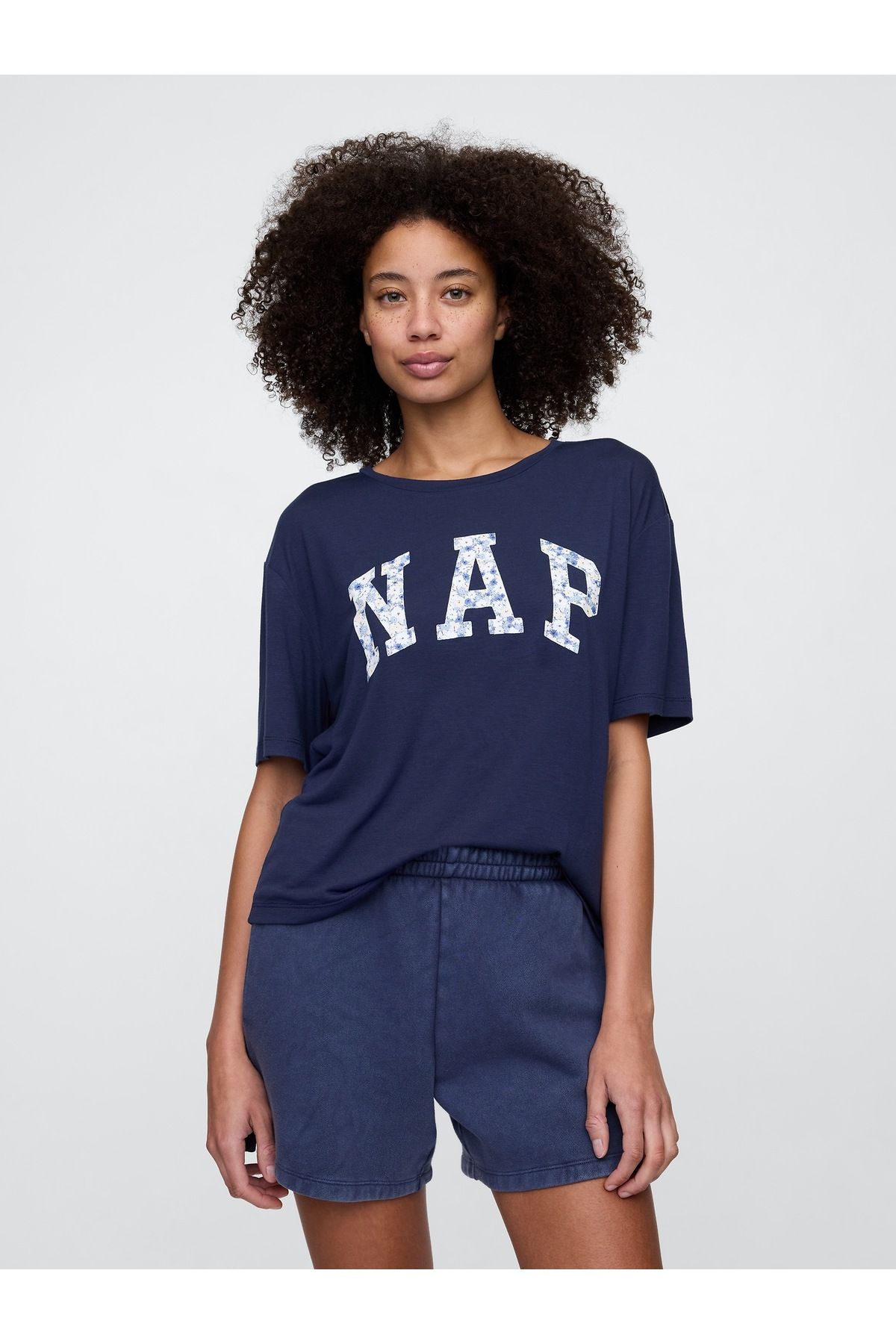 GAP Kadın Lacivert Relaxed Grafikli Pijama Üstü