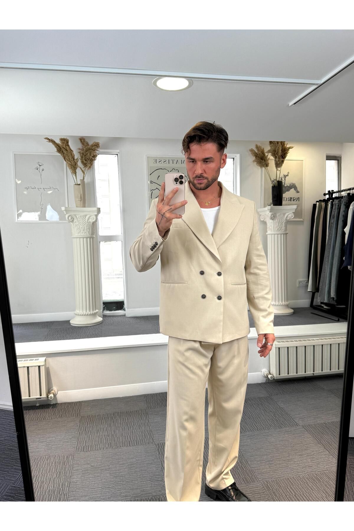 UTTBASİC Oversize Kruvaze Takım