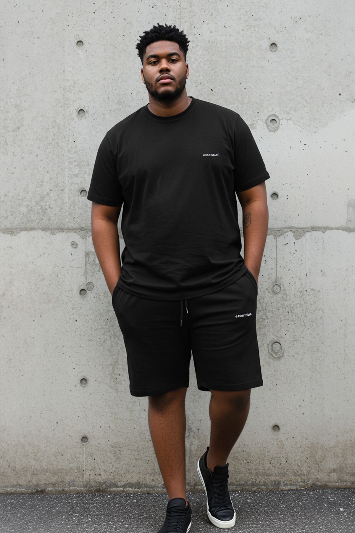 Trendyolmilla Man Büyük Beden Siyah Oversize/Geniş Kesim %100 Pamuklu Eşofman Takımı TMNSS25TS00039