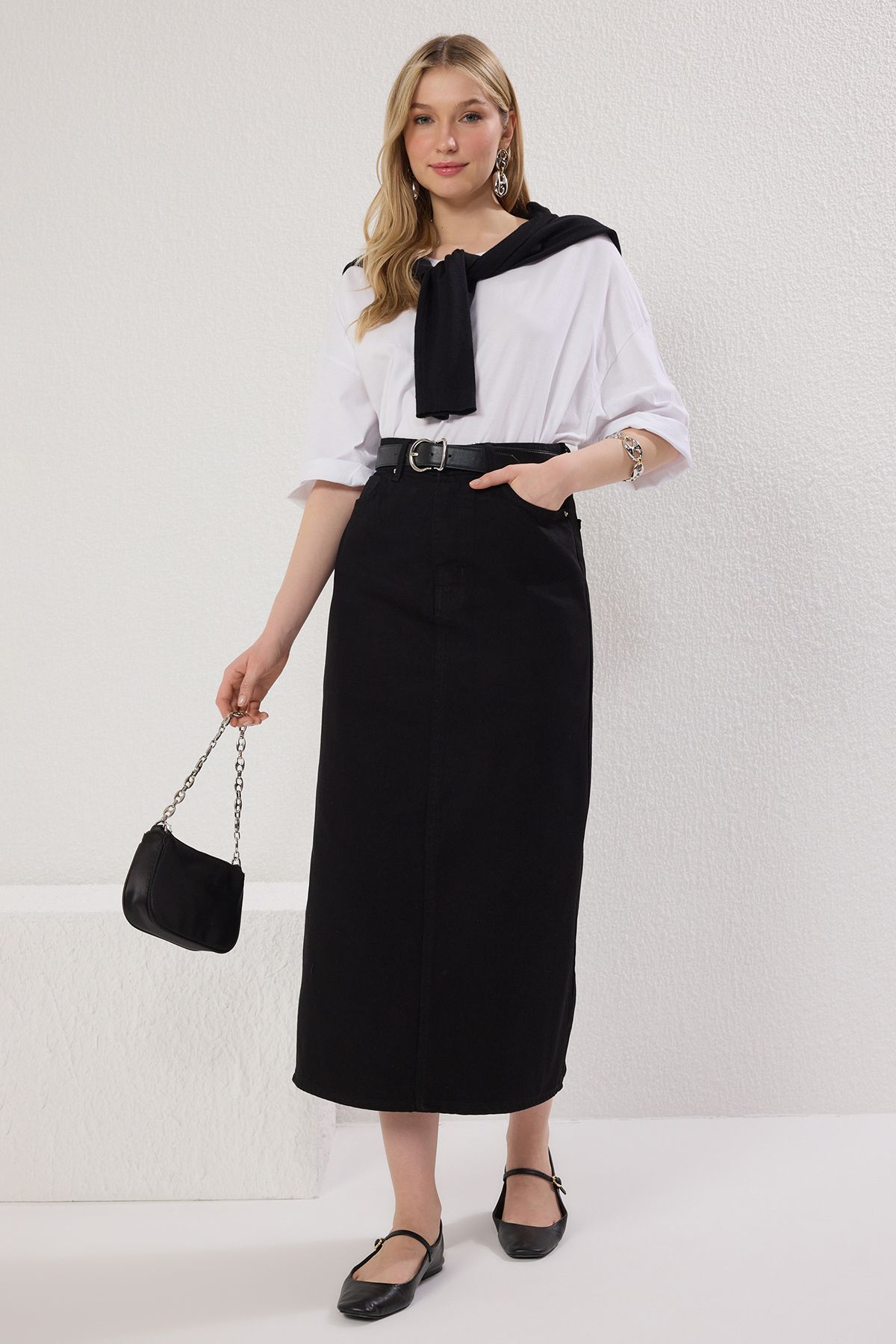 Trendyolmilla Modest Siyah Cep Detaylı Dokuma Etek TCTSS25EE00000