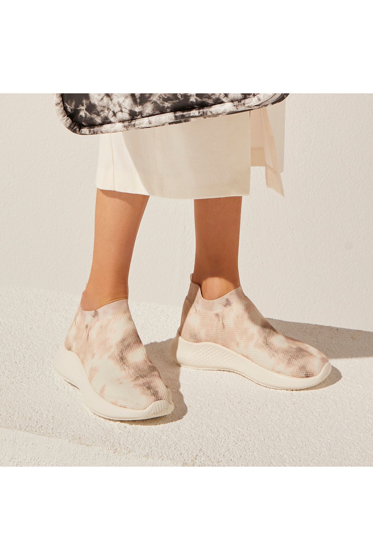 Desa Kadın Bej Batik Desenli Çorap Sneaker