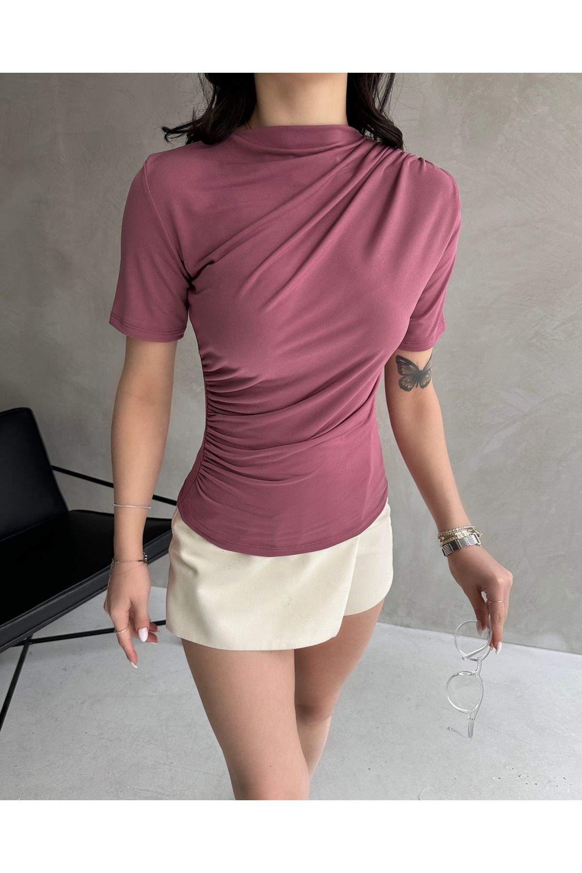 Fav Style Kadın Sıfır Yaka Kısa Kollu Omuz ve Bel Büzgülü Bluz Gül Kurusu