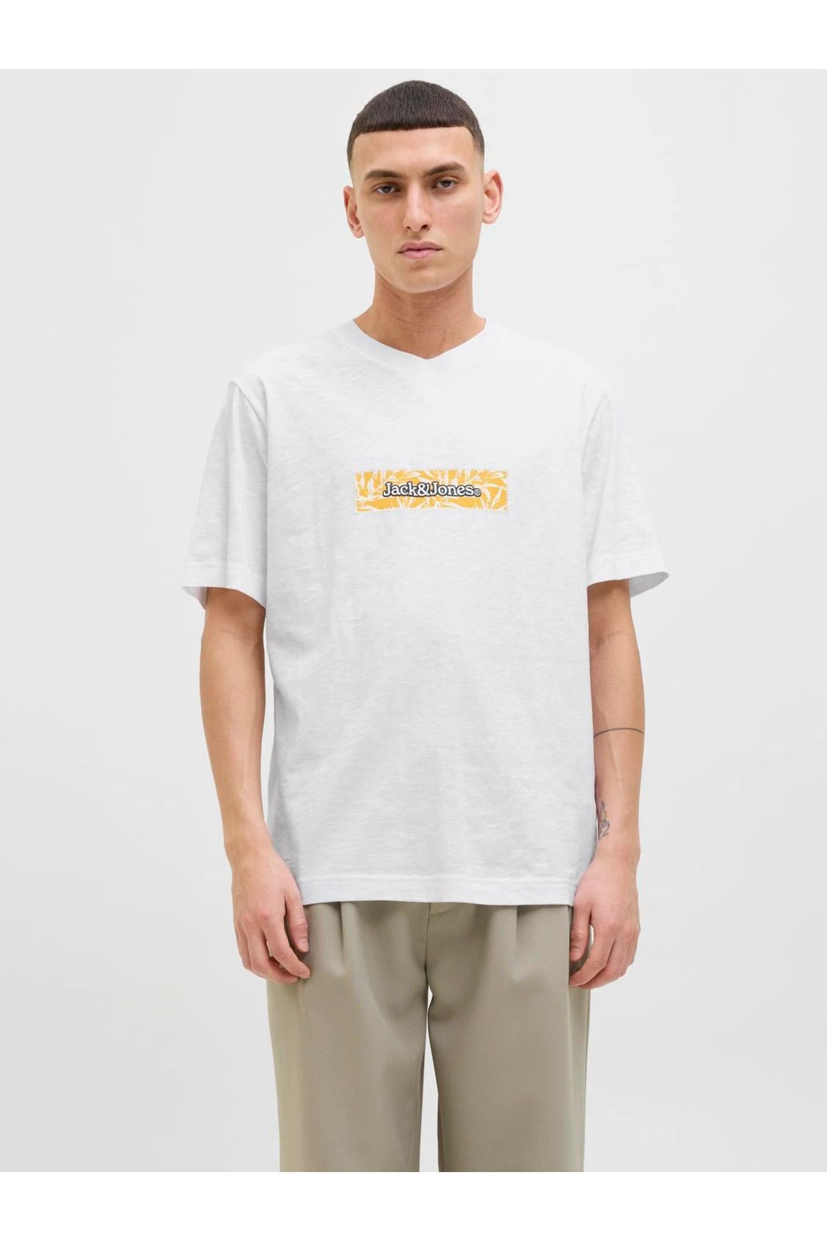 Jack & Jones Jack Jones Jorsplıt Aop Brandıng Tee Ss Crew Neck Erkek Beyaz Tshirt 12272993-01