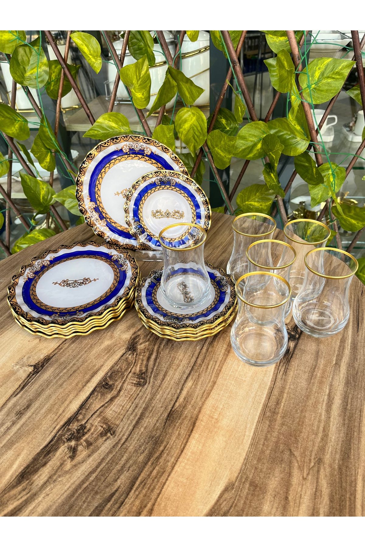 GÜRCÜGLASS Gürcüglass taç 18 prç çay keyfi