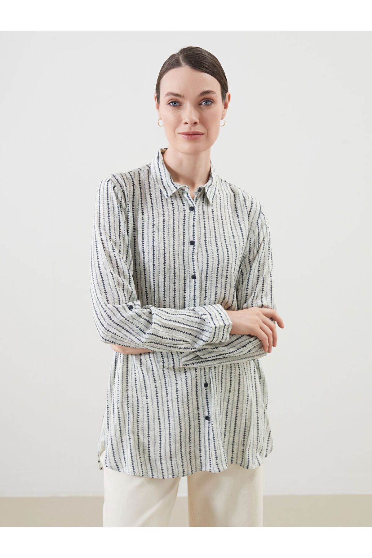 LC Waikiki LCW Grace Regular Fit Desenli Kadın Gömlek