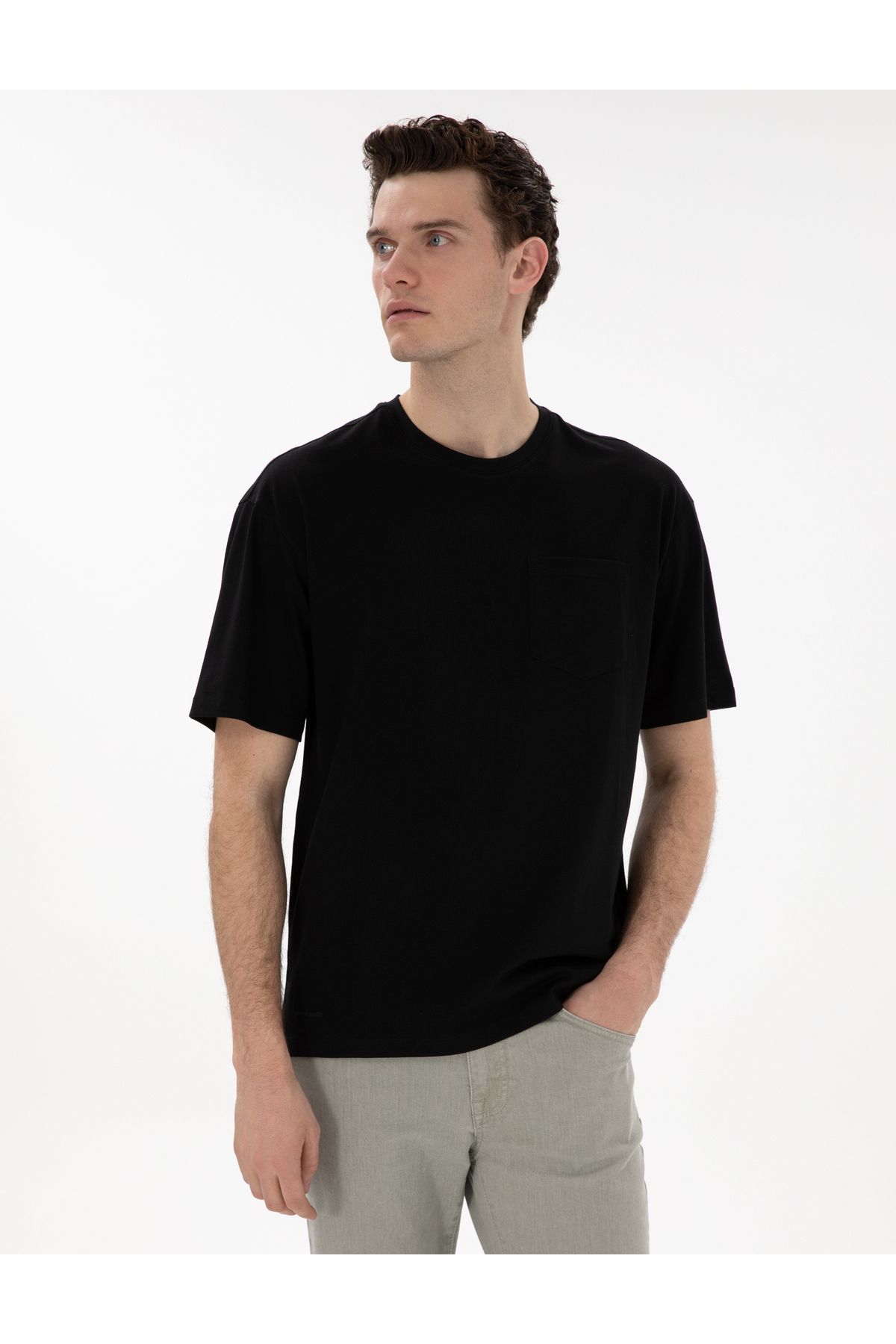 Pierre Cardin Siyah Comfort Fit Basic Tişört 50306991-VR046