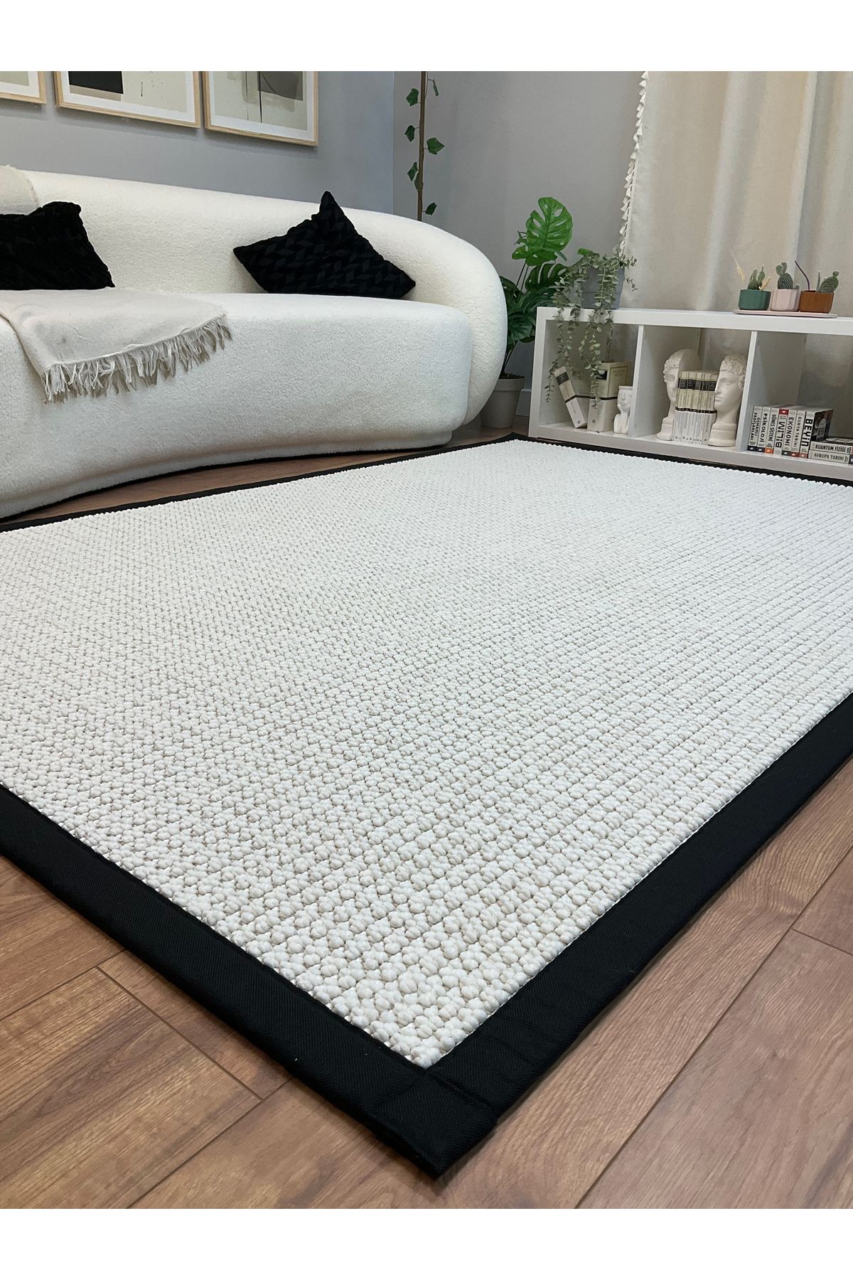 SARAZ HALI Kumaş Bordür Beyaz Bukle Siyah Bordür  Halı Salon Koridor Mutfak Çocuk Odası Halısı  Kilim S256