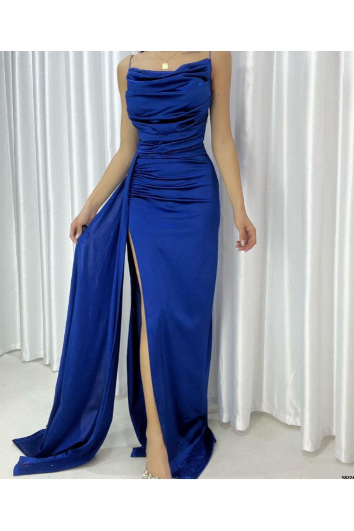 Mekafashion Allyso Degaje Yaka Yırtmaçlı Abiye 582243 Indigo Sax Mavi 726.