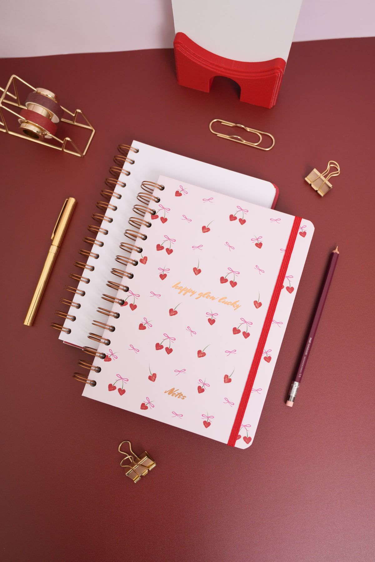 Matt Notebook A5 15x21 cm Spiralli Lastikli Düz, Çizgisiz Tarihsiz Not Defteri