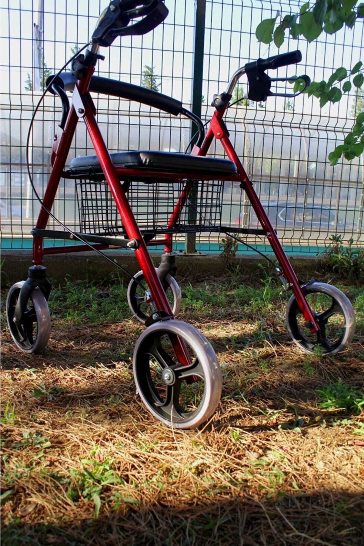 POYLİN Tekerlekli, Frenli, Sepetli Hasta Yardım Yürüteç Tekerlekli Sandalye