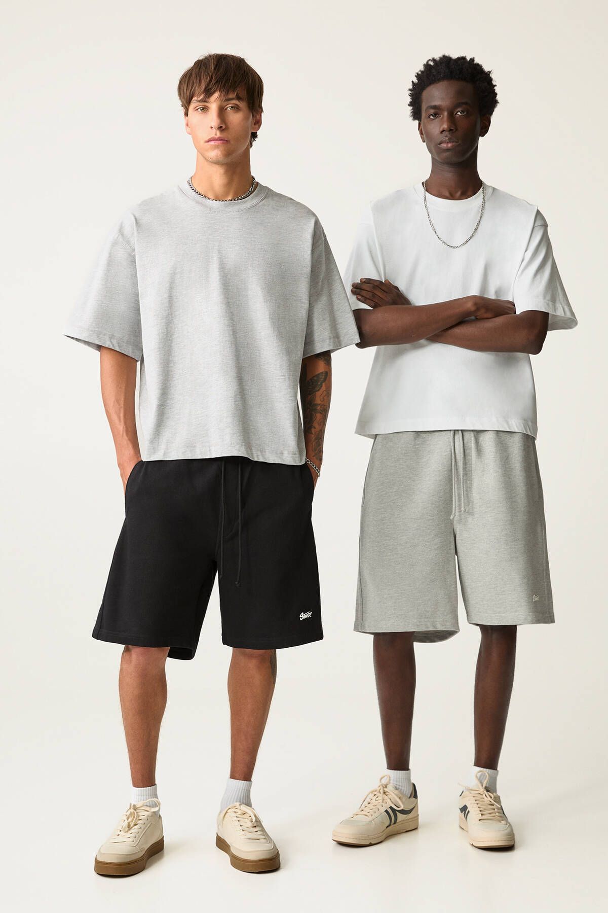 Pull & Bear 2’li STWD jogger bermuda şort paketi