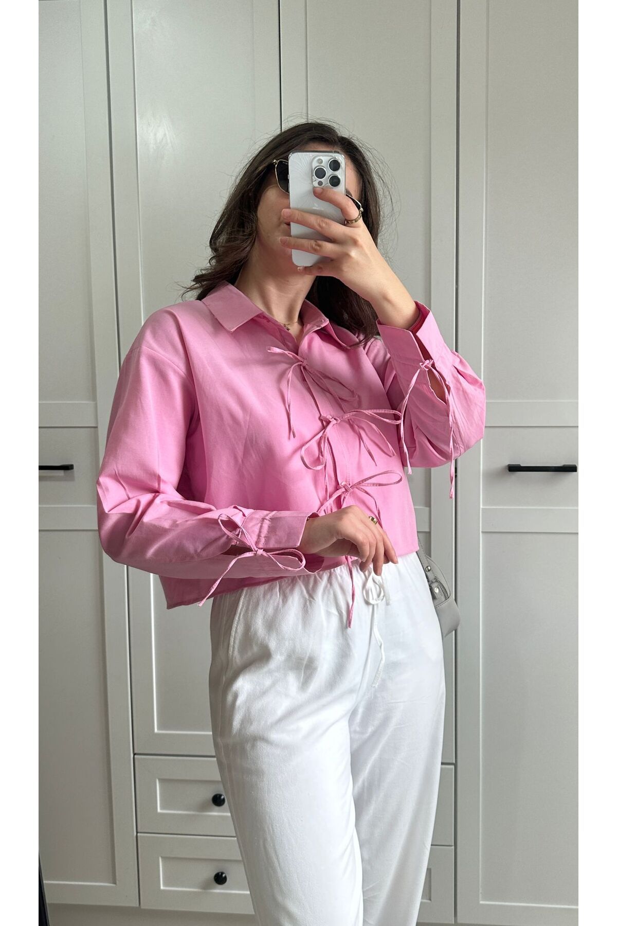 Tasarım Pembe önü bağlamalı gömlek